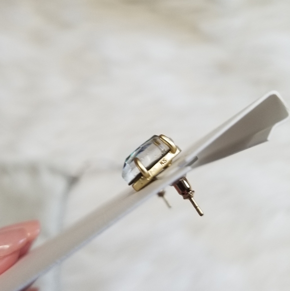 Kendra Scott Betty Stud Abalone Shell Stud Earring - Picture 3 of 3